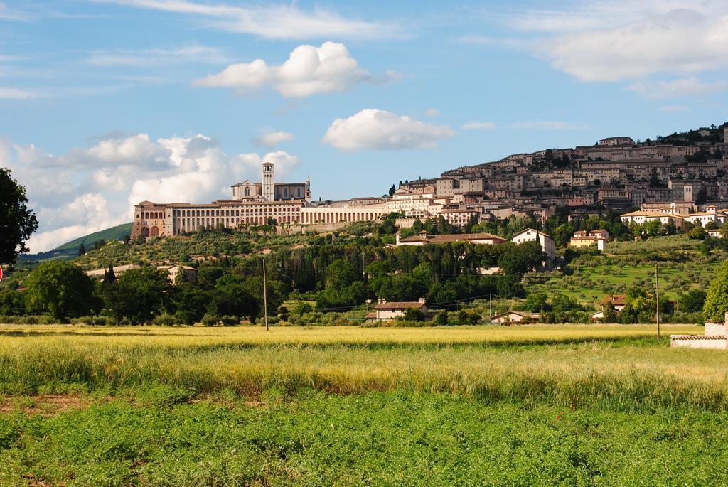 Bed and Breakfast Vista Assisi Esterno foto